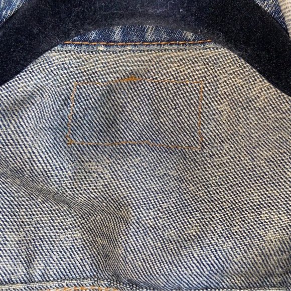 Vintage Levis Denim Trucker Jacket Mens Medium Blue Jean Distressed USA Made - Picture 12 of 16